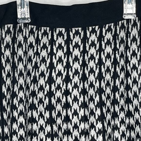 Chadwicks of Boston Midi Houndstooth Skirt S - Picture 2 of 5